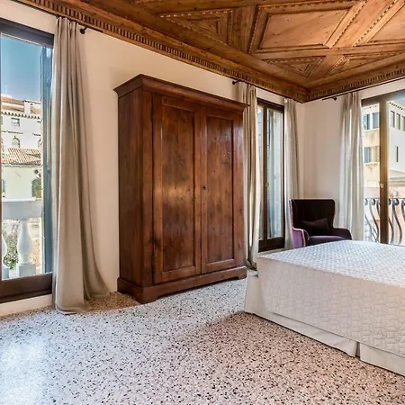 Apartamento Sartor With Canal View And Private Court